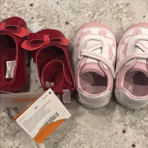 2 pairs of girls shoes